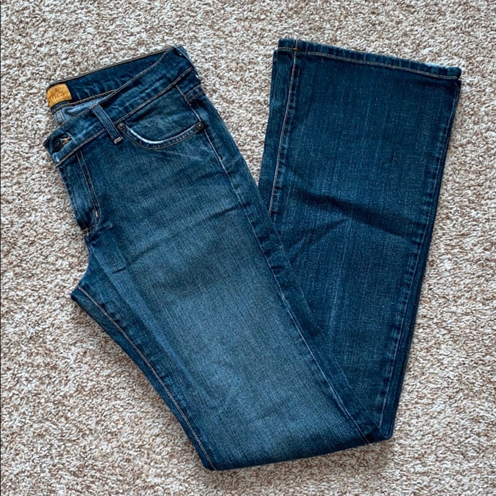 James Jeans Bootcut, Size: 28”